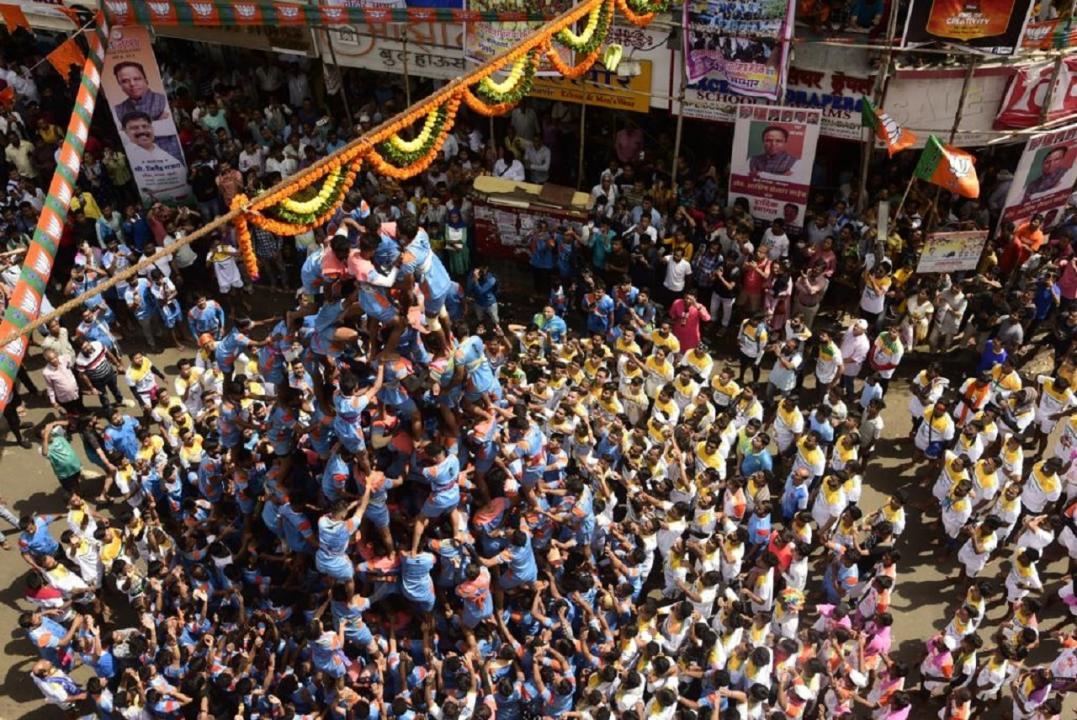 Dahi Handi celebrations in Mumbai. Pic/Atul Kamble